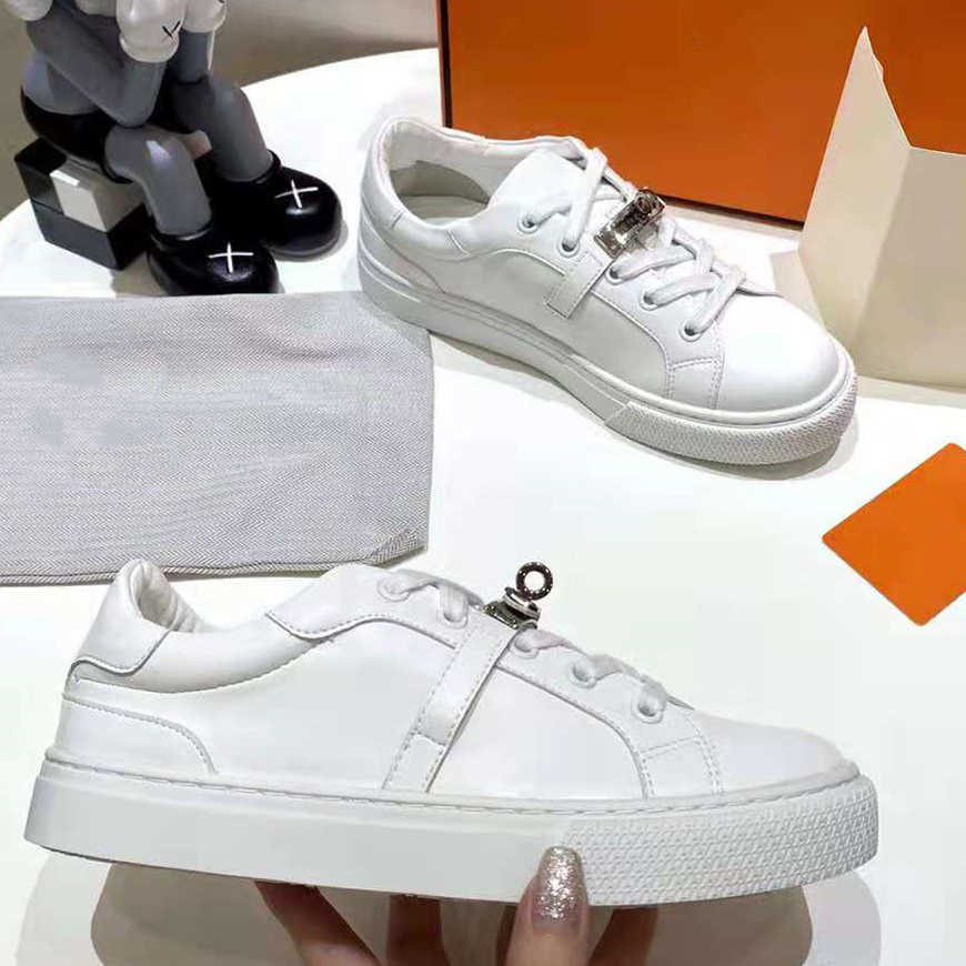 

Designer Shoes H family small white female button 2023 autumn new lace up round head sports thick bottom leisure flat sole board shoes, White gold button