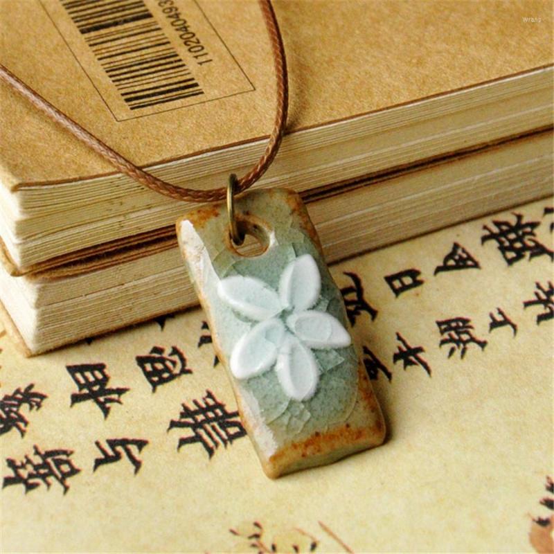 

Pendant Necklaces SEA MEW 31 28mm Fashion Ethnic Style Ceramic Necklace Adjustable Handmade Porcelain Flowers For Women He042