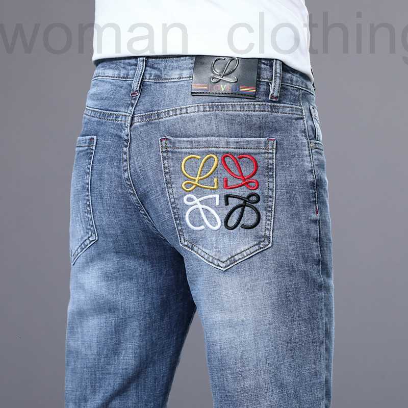 

Men's Jeans Designer Embroidered luxury denim pants versatile small straight Casual fashion K605, Blue