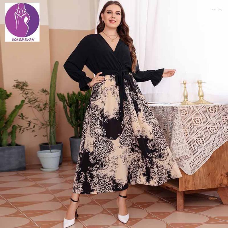 

Ethnic Clothing ROKEN EVAN 2023 Women Dress Tall Waist Black Print Middle East Muslim Abaya Fashion Lady European V Neck