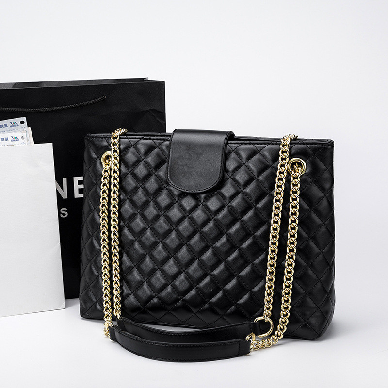 

Luxurys Designers bag bags handbags Quality Ladies Chain Shoulder Patent Leather Evening wallet bag, C red