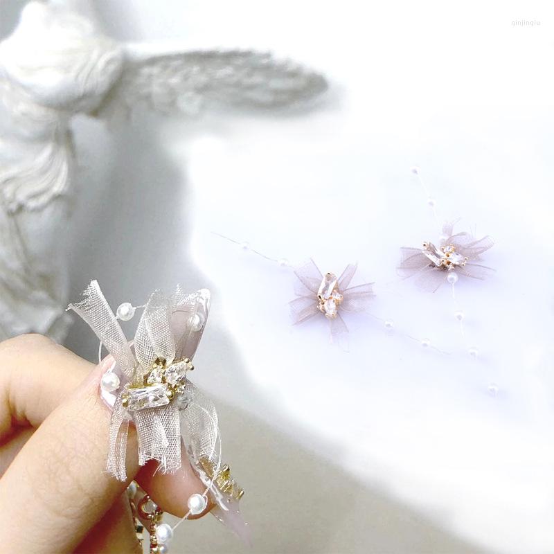 

Nail Art Decorations Jewelry Luxury Shiny Zircon Wings Chain Beating Heart Decoration Diamond Alloy With Bow Tie