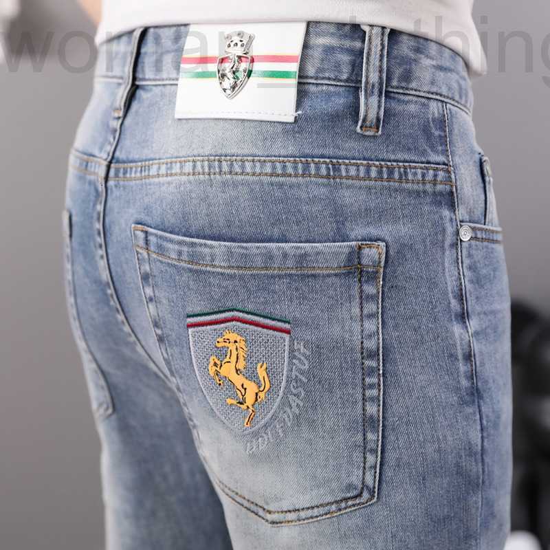 

Men's Jeans Designer Fashion Brand Light Blue Slim Fit Elastic Embroidery Pants Summer CE5H, Light blue 811