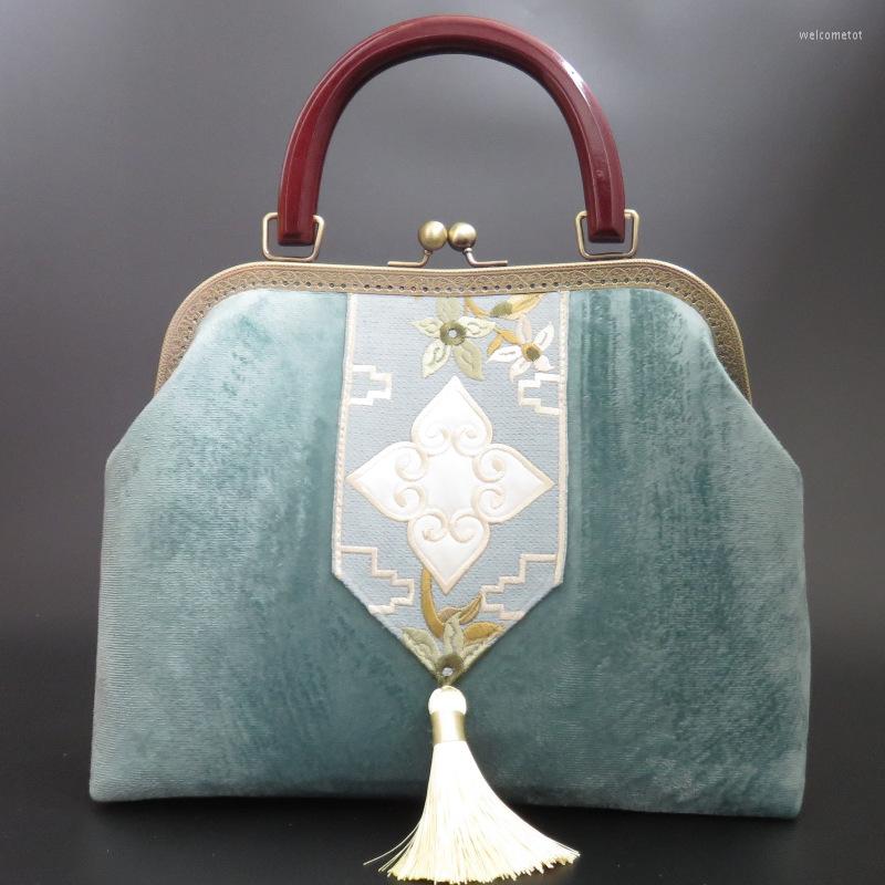 

Evening Bags Vintage Ladies Handbag Luxury Women Shoulder Bag Embroidered Crossbody Large Capacity Fashionable Purses And Handbags, Beige