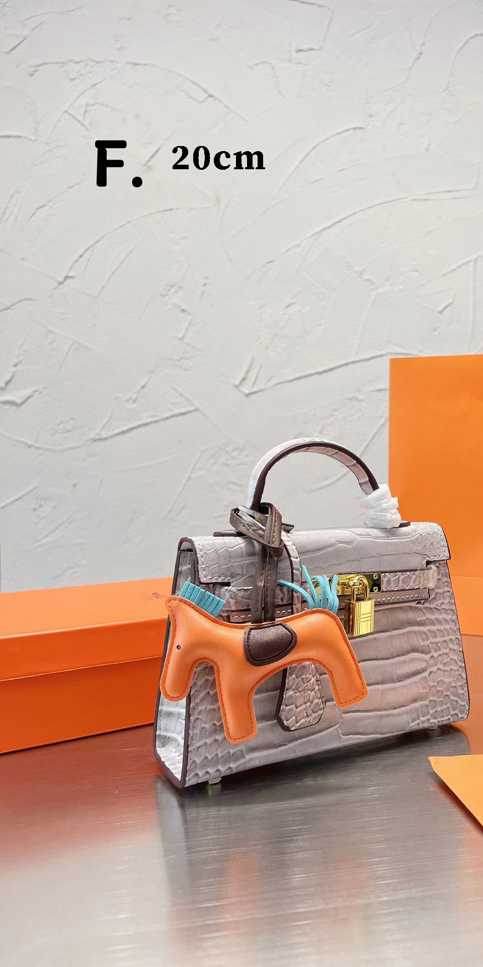 

Shoulder Designer Tote Bags Women Lock bag silver chain gold buckle Handbag Cross body Alligator pattern Leather bag Letter Hardware tops quality h 2023, 21