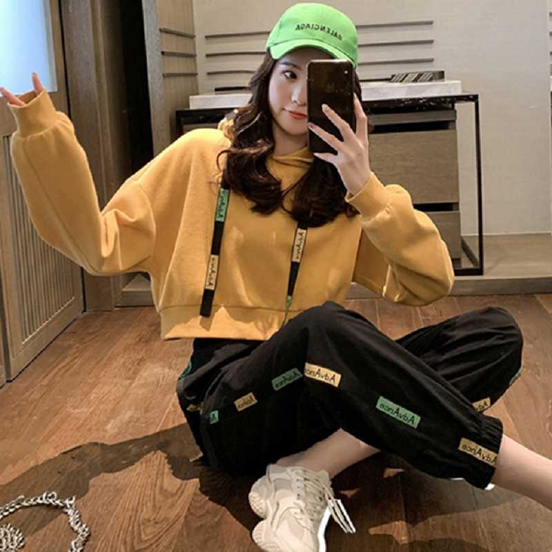 

Two Piece Dress Fashion Tracksuit For Women Autumn 2023 Korean Student Hooded Short Sweater Casual Wild Beam Pants 2 Set, Black