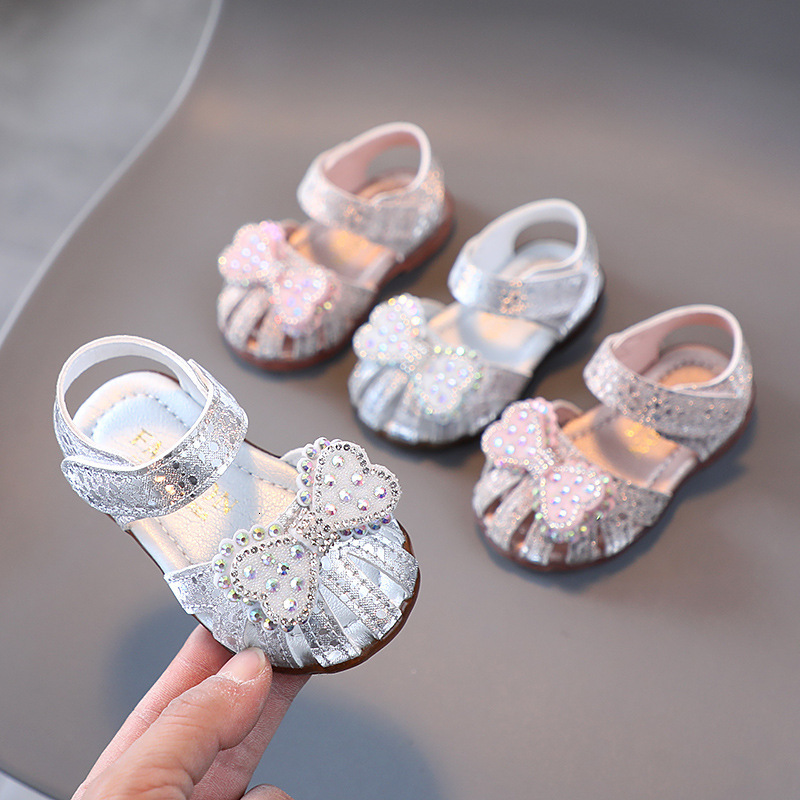 

First Walkers Baby Shoes Summer Female Baby Sandals 0-1-3 Years Old Children Non-slip Soft Bottom Toddler Shoes Baotou Little Princess Shoes 230227, Beige