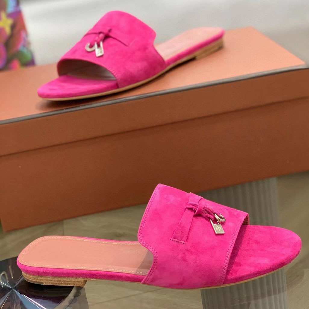 

Classic Brand Designer Slippers Sandals Luxury Cool slipper female summer slides wear versatile casual one line flat bottom Suede holiday beacha Sandal