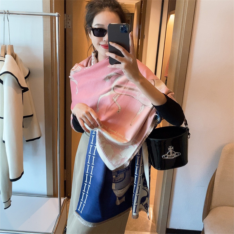 

Woman Scarfs Designer Cashmere Scarves Luxury Letter Print Winter Long Shawl Wrap Fashion Wool Pashmina Ladies Casual Silk Scarf 3 Colors