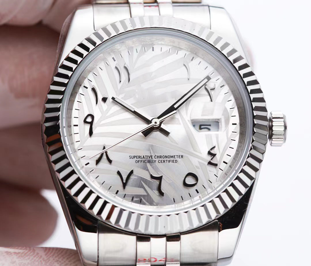 

2023 new low price luxury men's mechanical watch sapphire glass stainless steel strap, 0.8mm