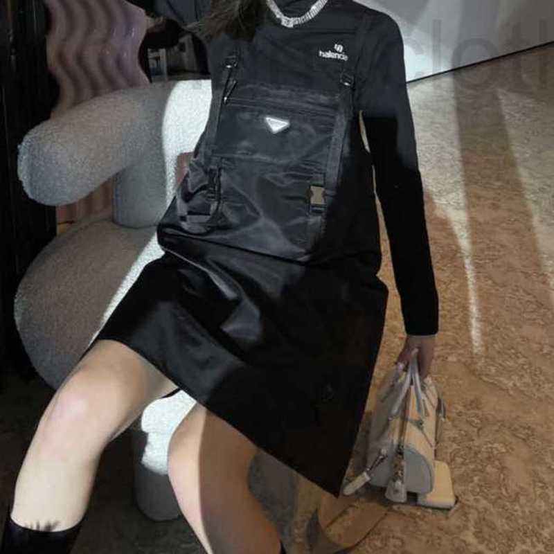 

designer Casual Dresses Spring summer 2023 new women's clothing triangle function dark series ribbon nylon suspender skirt women M0AL 1G4P, Black