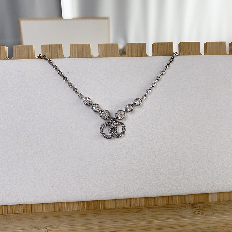 Drill the pearl necklace 18 Style Wholesale Luxury Designer Pendant Necklaces Brand Double LetterChain 18K Gold Plated Crysatl Rhinestone Sweater
