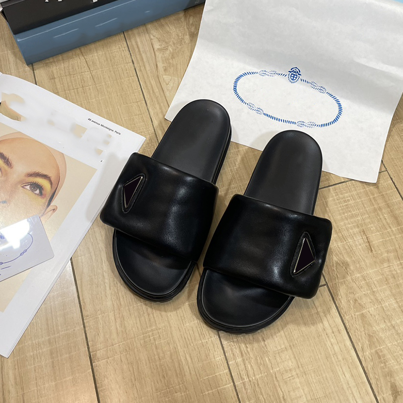 Womens Platform Slippers Platform Sandals Leather Comfortable Beach Shoes Metal Buckle Brand Solid Color Retro Heightening Classic Women Shoes Skate