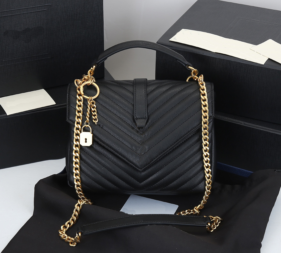 

2023 Luxury Handbag Shoulder Bag Designer Women's Metal Chain Black Clamshell Messenger Chain Bag M1607, Black # gold chain