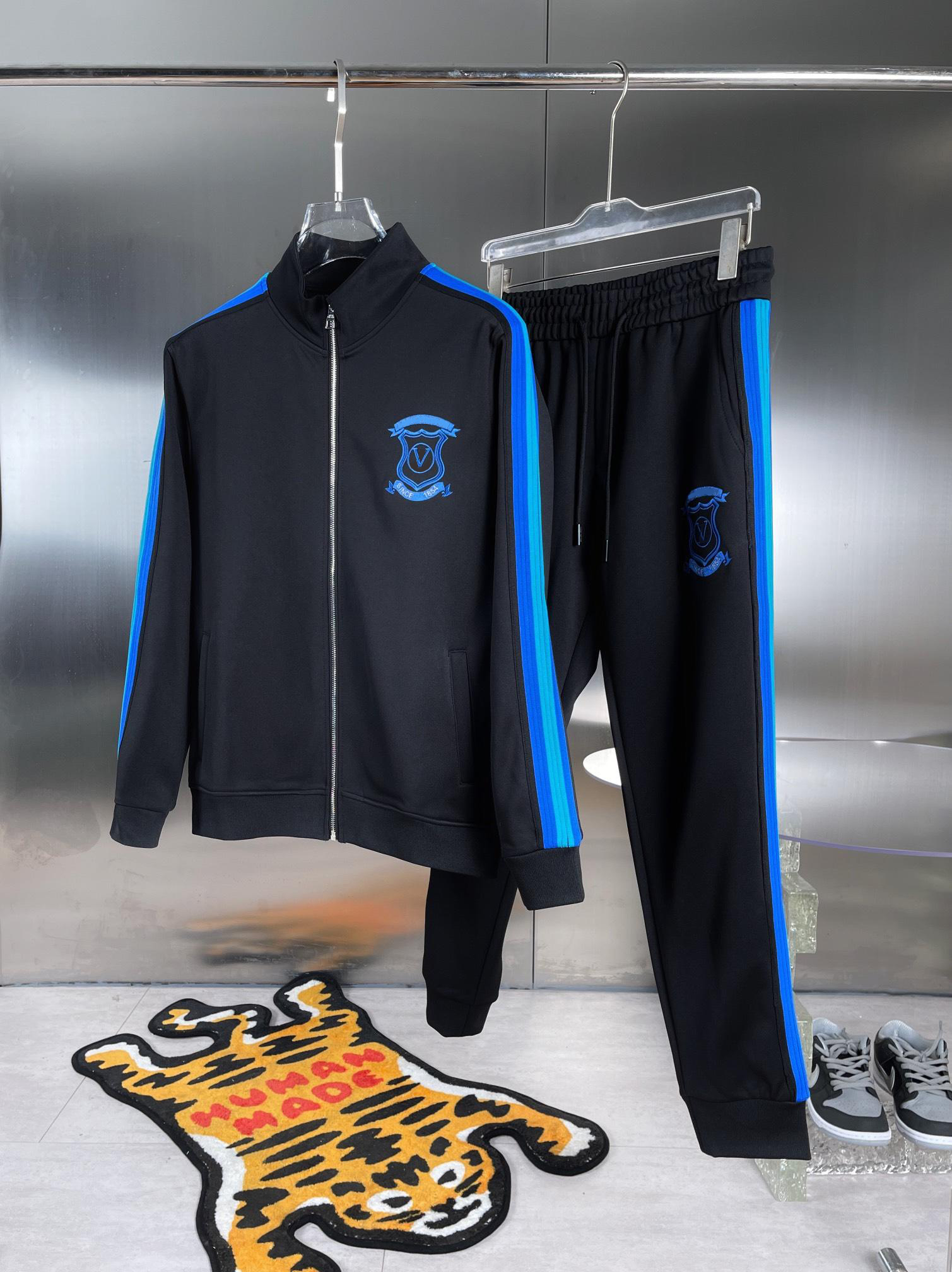 

Tracksuits Fashion Polo Spring Autumn Men Sweatshirts Horse Embroidery Jogger Sporting Suites Men Sports Wear Set Asian size -3XL G1LS