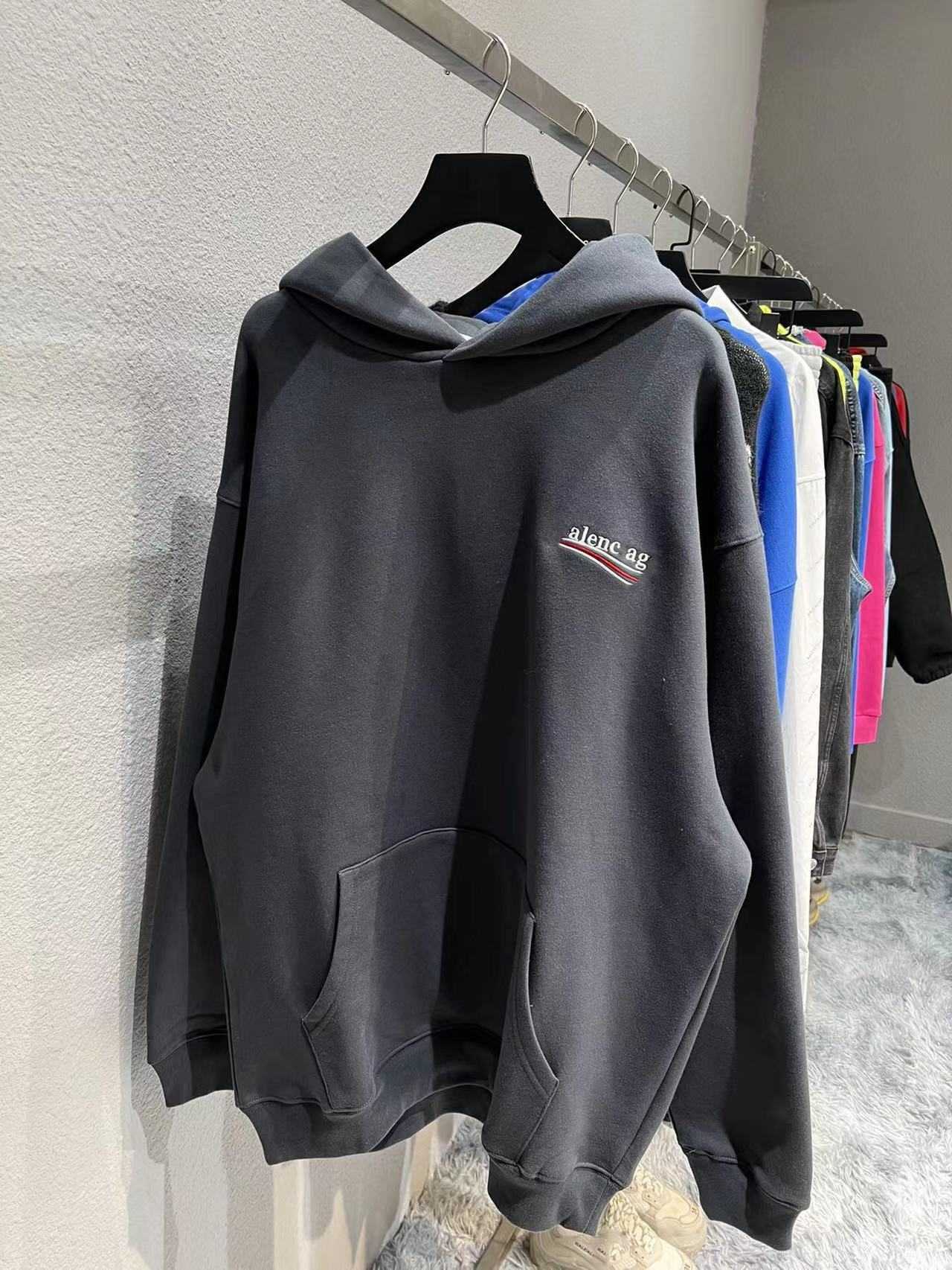 

Designer balencigas women Original Parisian Cola Wave Print Hoodie Zipper Hoodie Loose Cotton Men' and Women' Hoodie 23CU, Sky blue