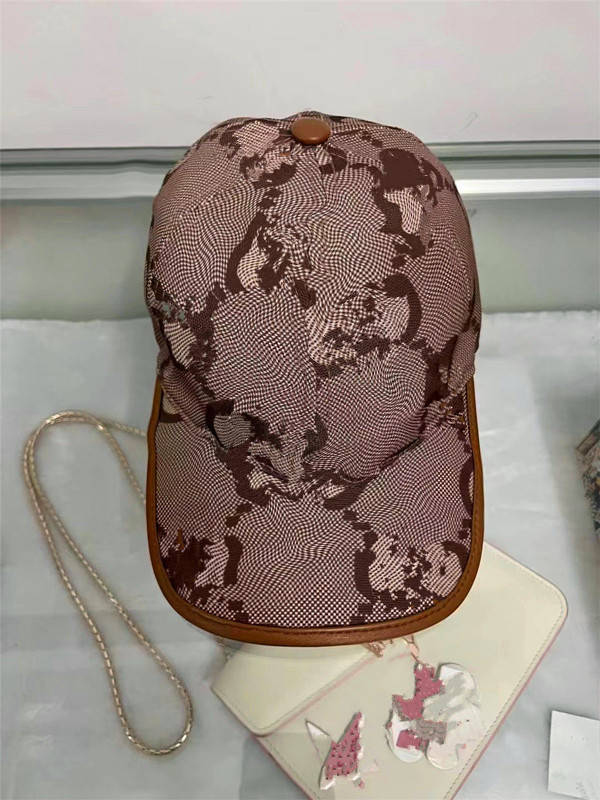 

2023TT5 Designer Women Ball Caps Fashion Men Street Cap Classic Style Hats Four Seasons Baseball Cap 5 Colors