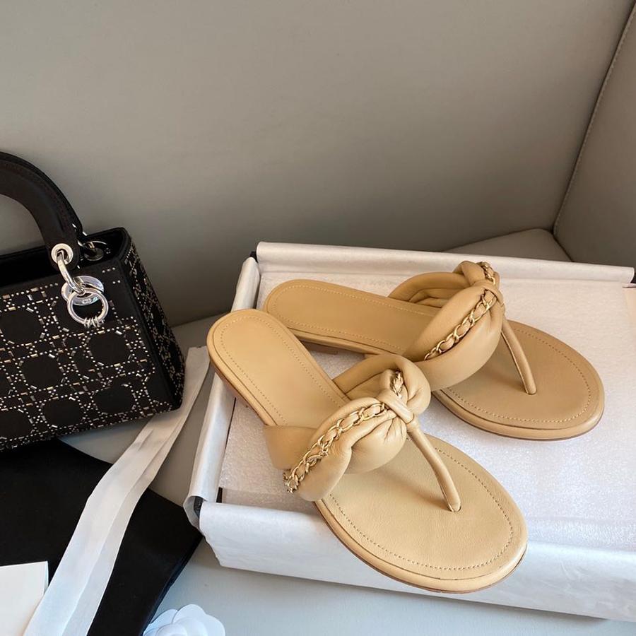 

10A Mirror quality Genuine Leather Slippers Luxuries Designers Thong Sandals Sheepskin Designer Flip Flops Summer Women Shoes