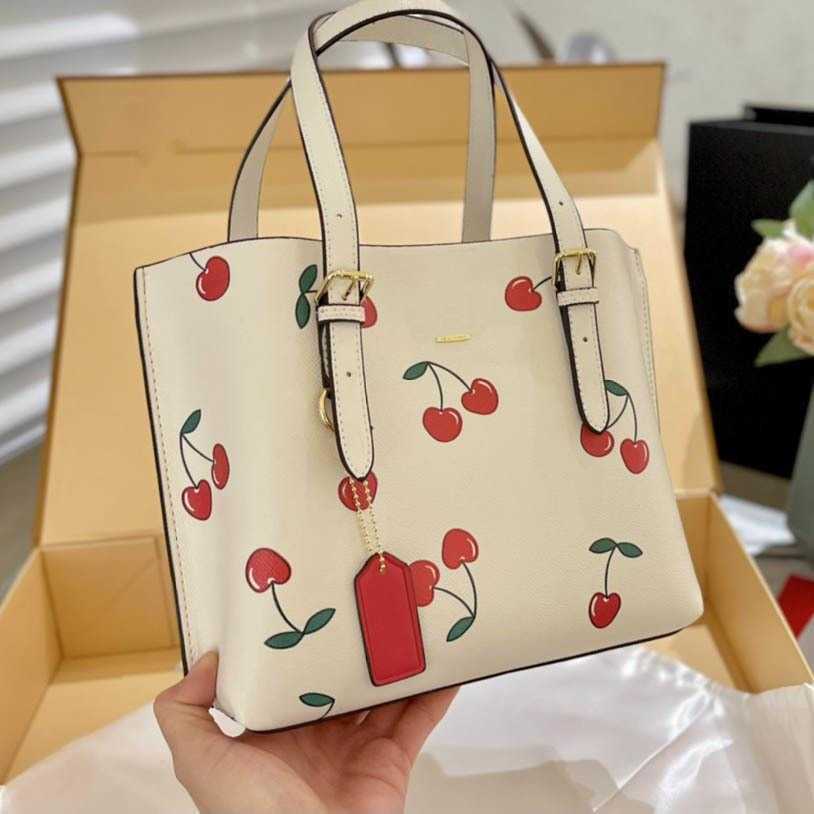

HOT Cherry Tote Bag C Print Designer Bag Totes Women Brown Luxury Handbags White Leather Shopping Bags Cross Body Shoulder Bag Purses, Cobag235-1
