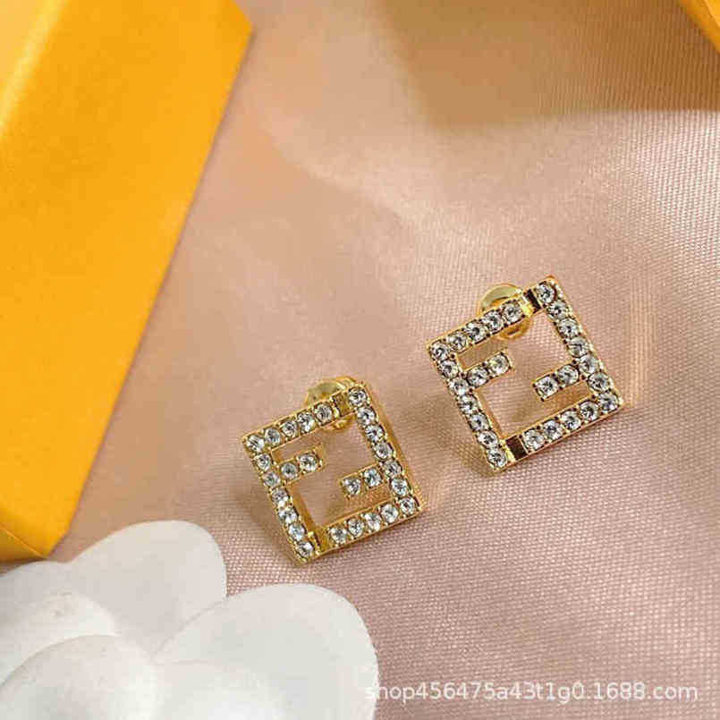 

80% off designer jewelry bracelet necklace 925 personalized Rhinestone beautiful light elegant Earrings Net red simple ring female Finn home