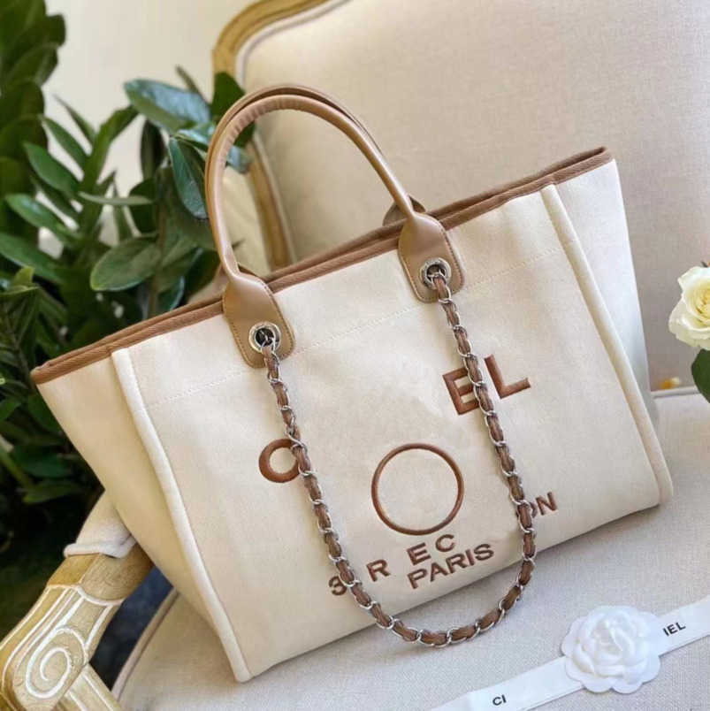 

CH Luxury Women's Hand Bags Beach Bag Brand Embroidered Handbag Canvas Chain Backpack Evening Handbags Female Pearl Big Shopping Designer Small Backpacks Ixwt