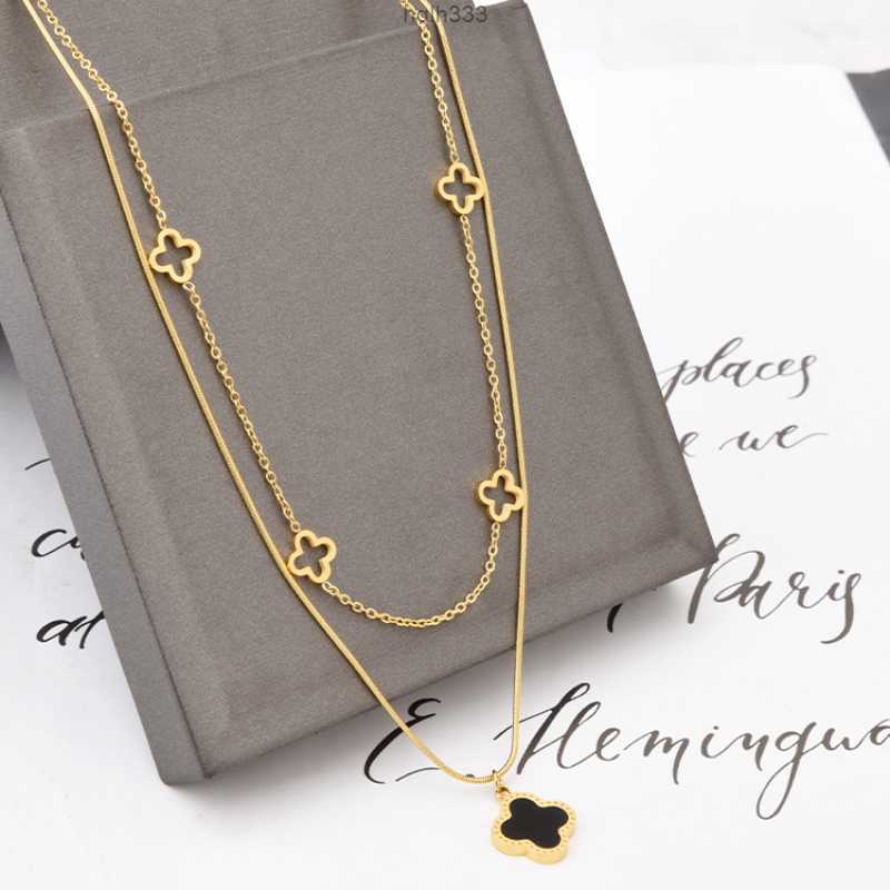 

Pendant Necklaces Double Layered Clover Pendant Necklace 18k Gold Stainless Steel Necklaces Jewelry for Women Giftwchl686f
