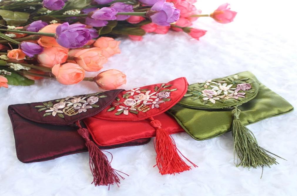 

Embroidery Damask Cloth Pouches Gift Bags Chinese Silk Style Brocade Embroidered Bag with Snap Button and Zipper for Jewelry7635388, Red