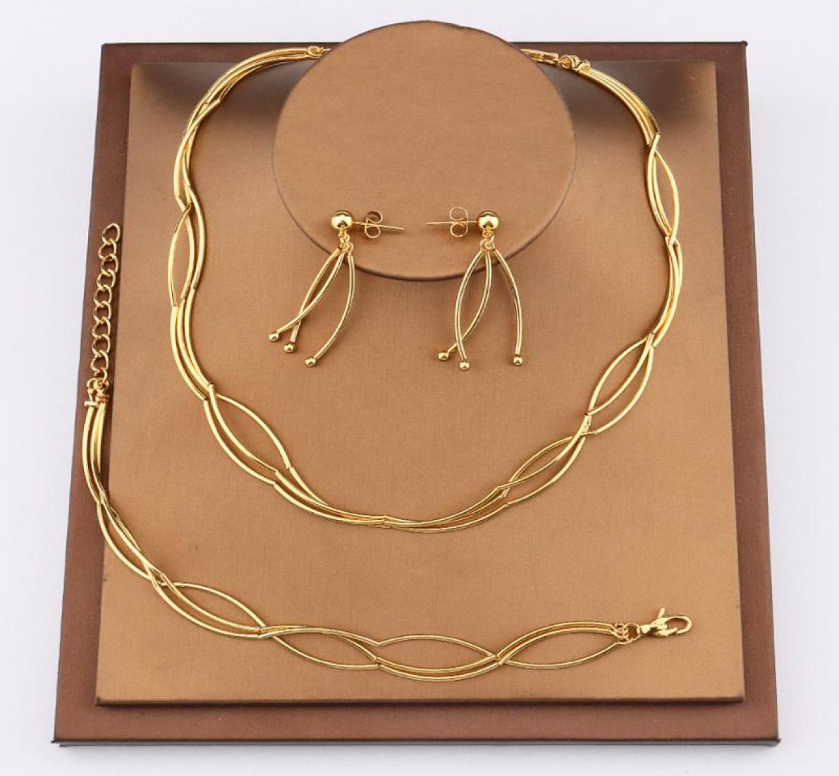 

Earrings Necklace 2022 African Dubai Jewelry Sets For Women Gold Plated Stud Hand Bracelets Weddings Bridal Accessory Gifts7768913, White