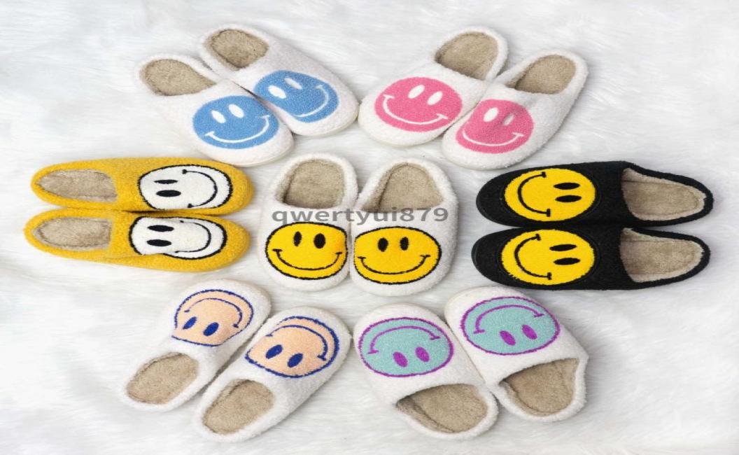

qwertyui879 2023 New Slippers Selling Smiley Face Ladies Warm Furry Home House Cute Bedroom Pantoufle Women Men Slippers 01284700142, Red