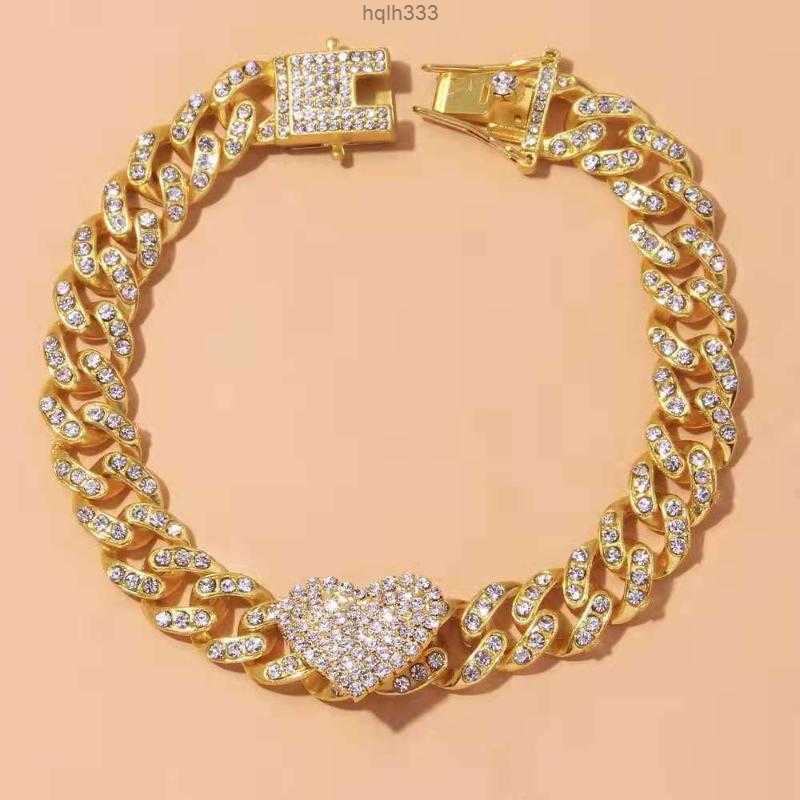 

Anklets Vcu Chunky Iced Out Miami 12mm Cuban Anklet Heart Shape for Women Beach Rhinestone Love Pendant Bracelet Foot Chain Roya2237993ng1