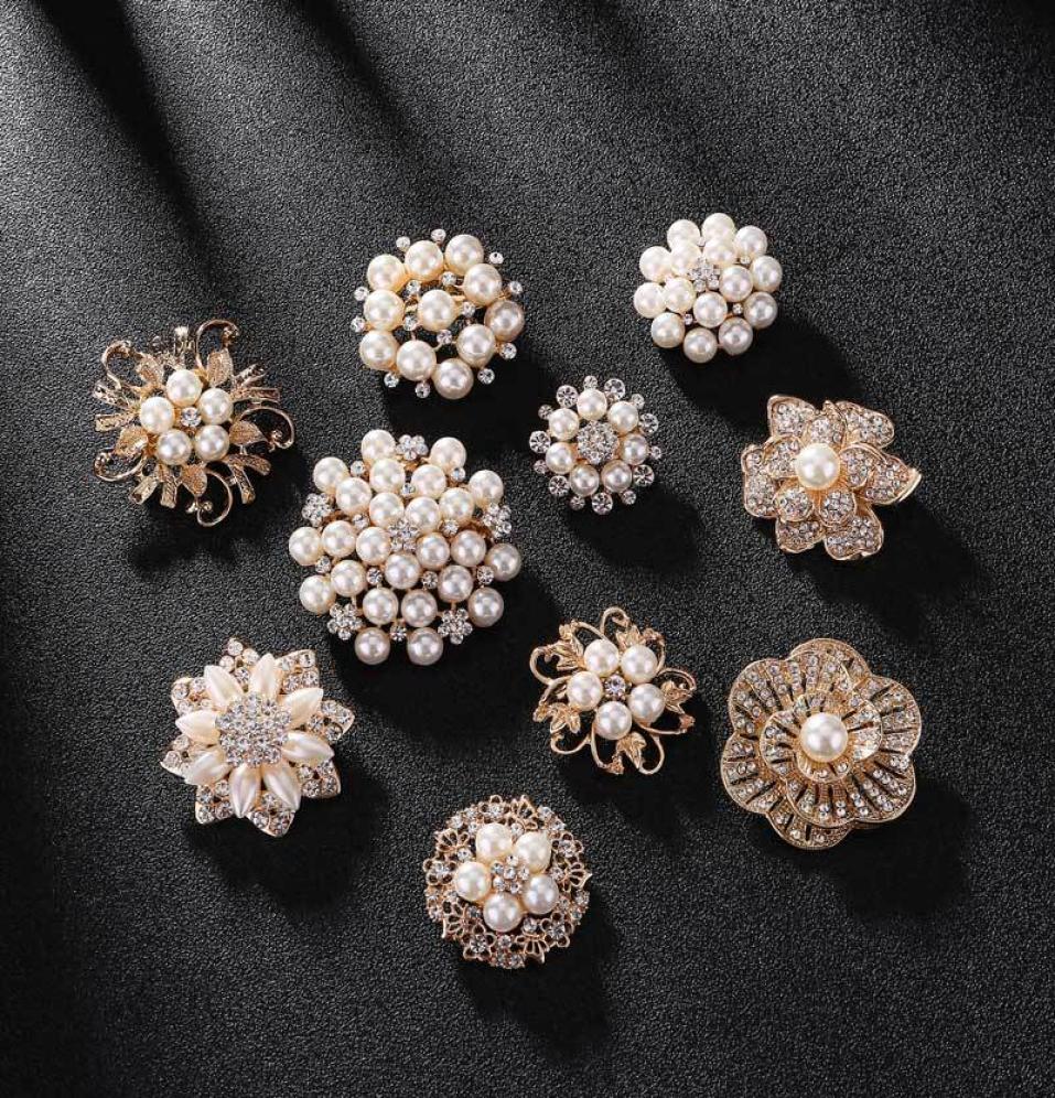 

Crystal Diamante and Imitation Pearl Fashion Flower Plant Brooch Pins for Women in Assorted Designs new8533498