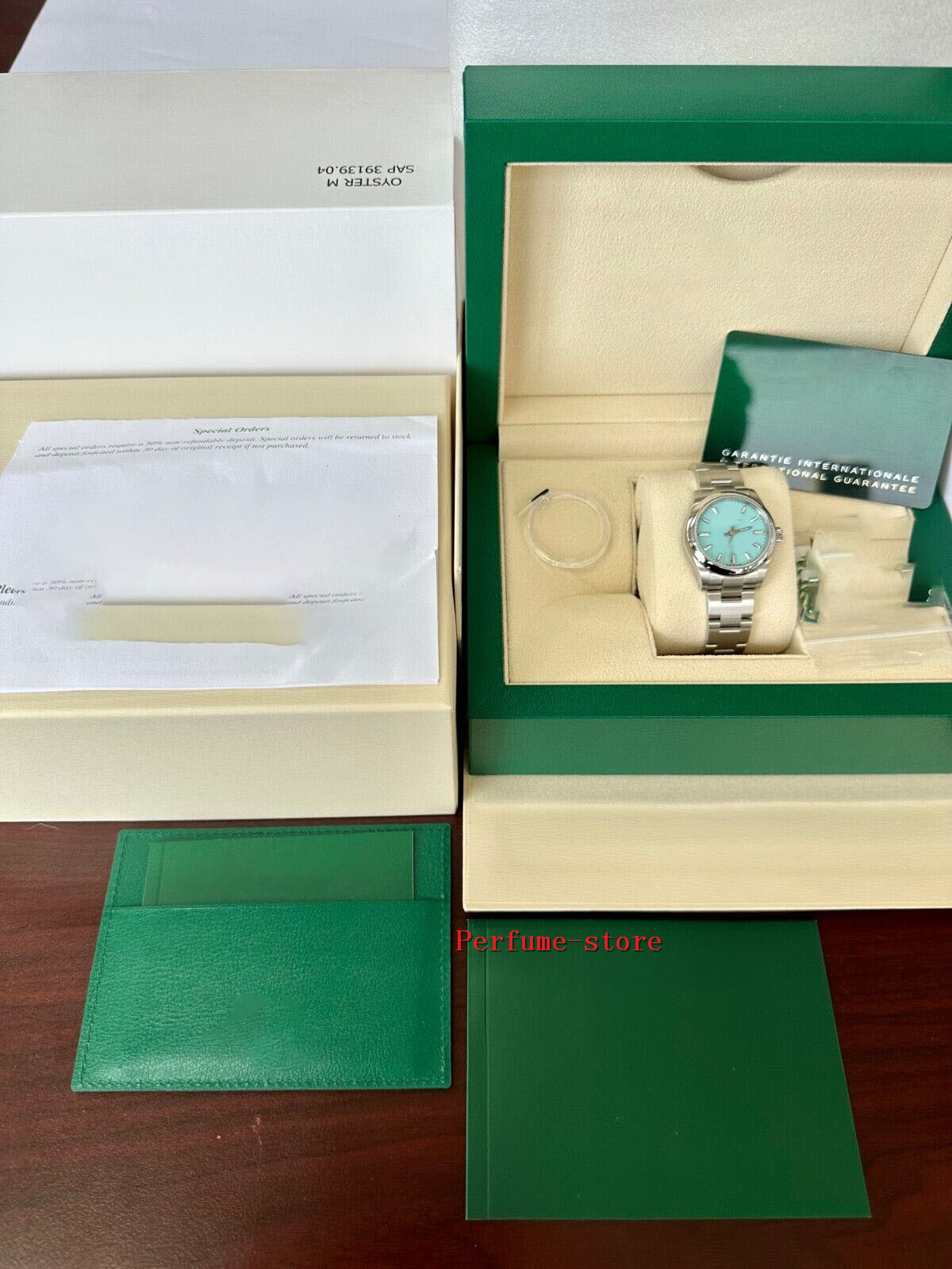 

Perpetual 277200 Blue 31mm w/ Box & Papers + Receipt-Fashion brand automatic waterproof sapphire men's watch