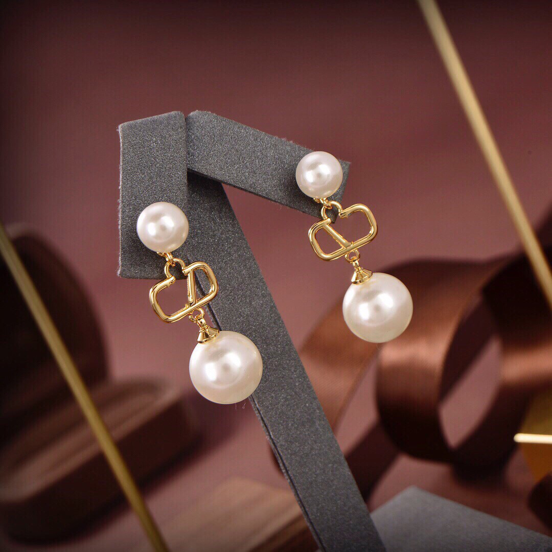 

Designer Earring Charm V Logo Brand Stud Earing Women Fashion Hoop Jewelry Luxury Metal Crystal Pearl Earring Jeweler Women's Gift kjs3