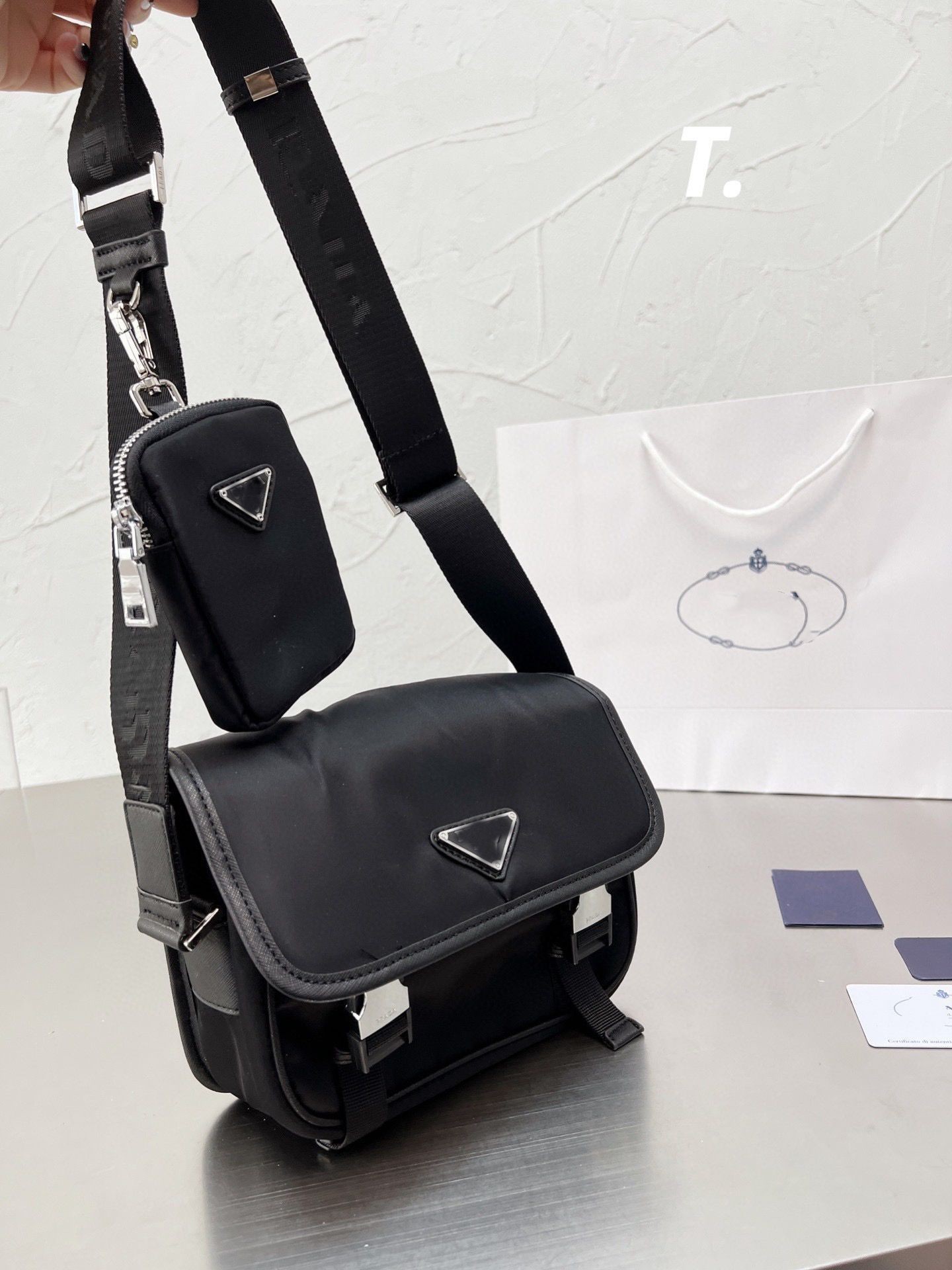 

2 pcs Black Nylon Shoulder Messenger Bag for men Luxury Handbag Hobo Designer Bag Girls Sport Outdoor Travel Bag Woman Men Handbag mini wallet