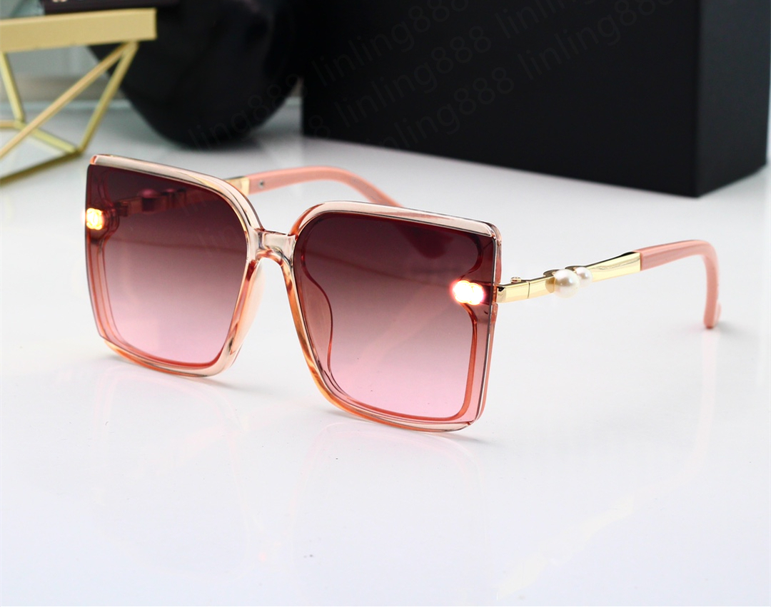 

Designer Luxury Sunglasses Brand New 2023 Women Sunglasses Eyeglasses Outdoor Shades Big Square Frame Fashion Classic Lady Sun glasses Mirrors High Quality