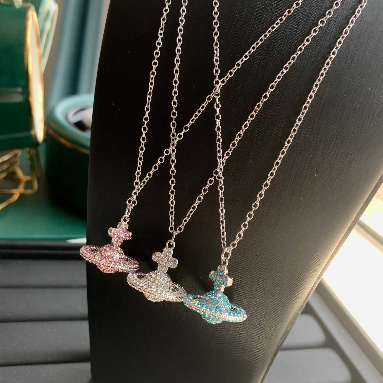 

Fengman Diamond Western Empress Dowager's Stereoscopic Saturn Necklace High Grade Elegant Stylish Personalized and Trendy Network Red Collar Chain