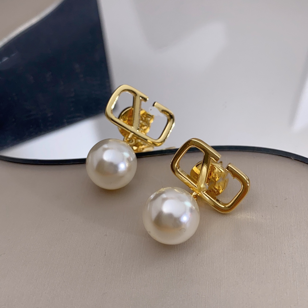 

Designer V Logo Earring Charm Brand Stud Earing Women Fashion Hoop Jewelry Luxury Metal Crystal Pearl Earring Women's Gift Jeweler akxl