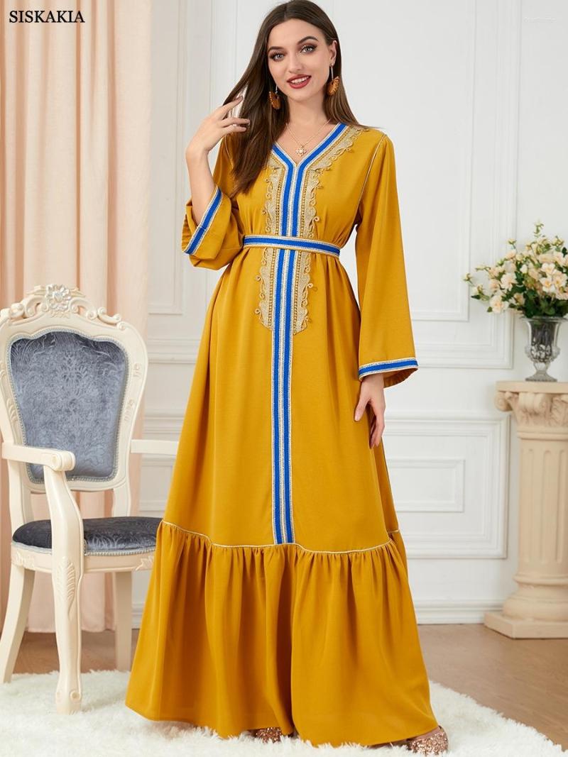 

Ethnic Clothing Womens Dresses Embroidery Guipure Lace Panel Belted Kaftan Long Sleeve Pleated Slim Dress Jalabiyat Ramadan 2023 Dubai