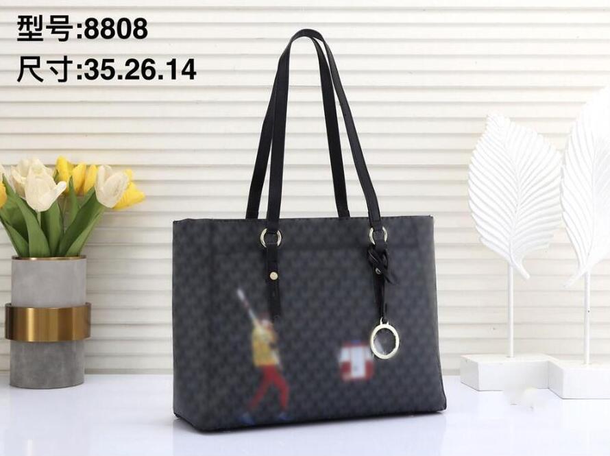 

Designer bag classic women crossbody shoulderbag chain handbag fashion lady clutch designer walletl evening bag top quality Leather women messenger tote bag 001