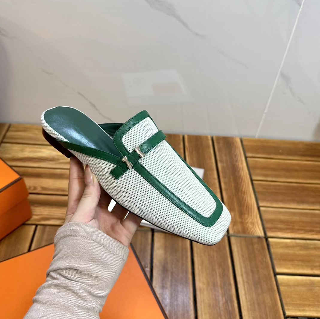 

Latest Fashion Sliders Wrap Toe slippers Women Flat Shoes Luxury Designer Shoes Letter Metal Buckle Decorative Genuine Leather Casual H Sandals striped scuffs, Brown