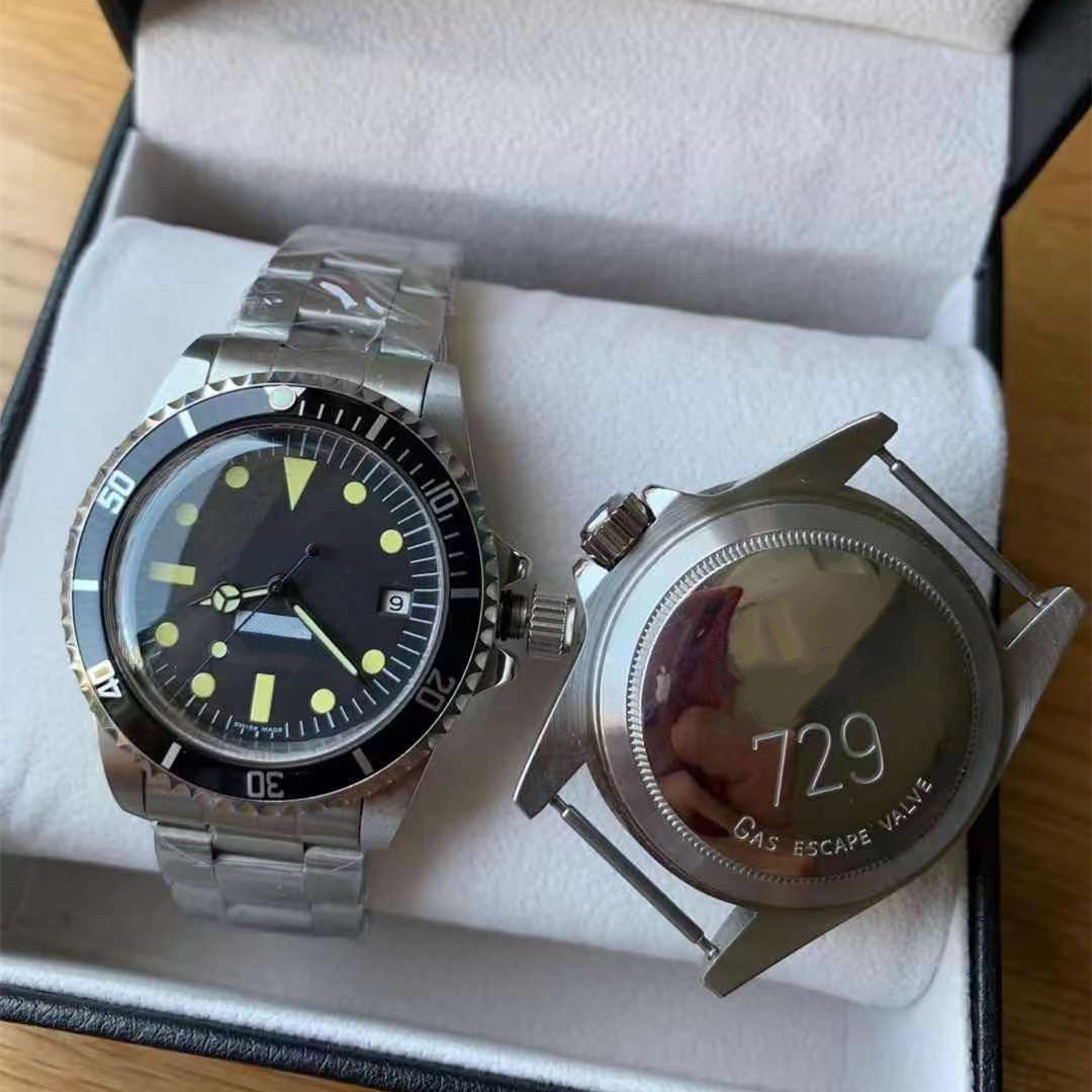 Haute qualité Vintage homme montre Date horloge mécanique mouvement automatique montres en acier inoxydable 40mm visage noir Hardlex verre rétro