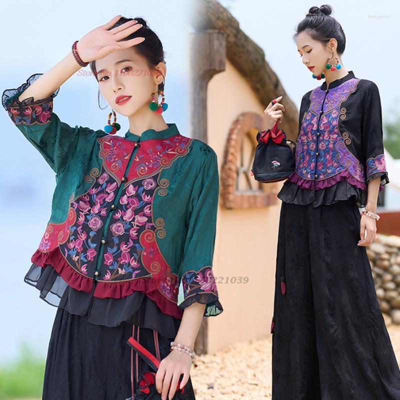 

Ethnic Clothing 2023 Traditional Chinese Vintage Blouse Satin Jacquard Lace Patchwork Tang Suit National Flower Embroidery Retro