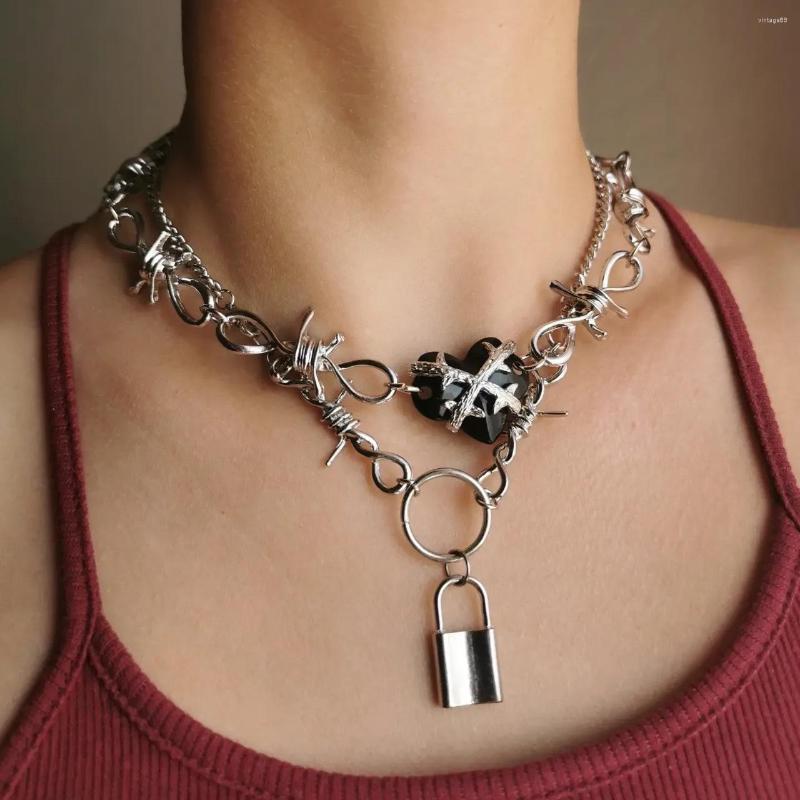 

Choker Harajuku Hiphop Cold Wind Thorn Black Love Necklace For Women Spice Girl Sweet Cool Temperament Punk Female Jewelry