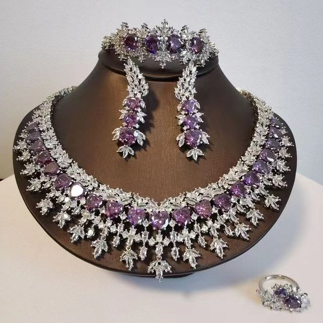 

Fashion Retro Red Yellow Green Purple White Zircon Necklace Earrings Wedding Jewelry Wedding Dress Jewelry