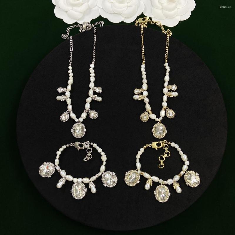 

Necklace Earrings Set Fashion Classic Pure Copper Made Vintage Style Pearl Zirconia Bracelet Women Jewelry, Picture shown