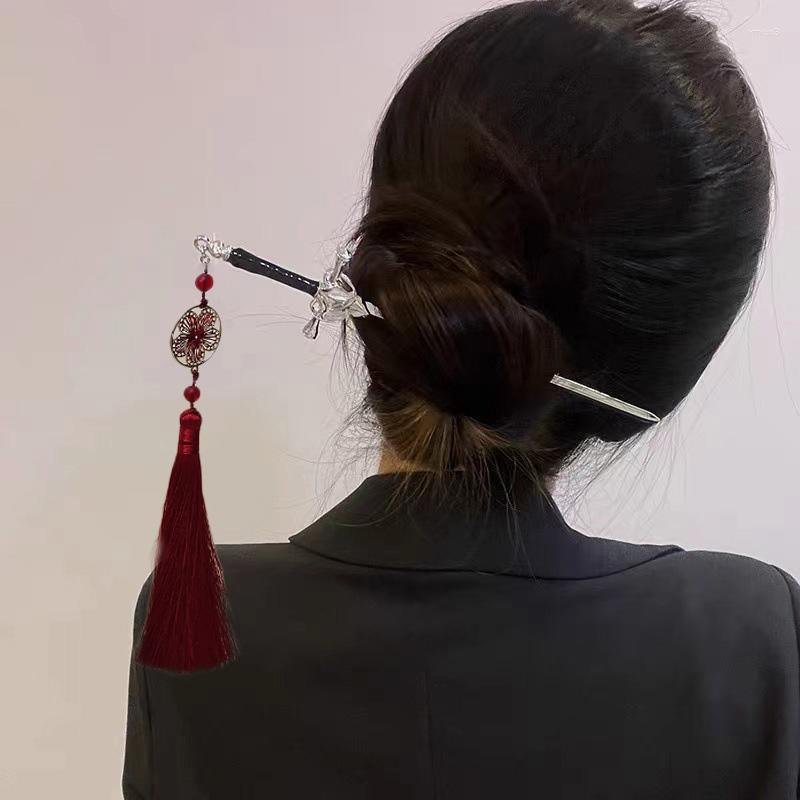 

Hair Clips Chinese Sword Tassel Hairpin Punk Long Pendant Sticks For Women DIY Hairstyle Dish Accessories Headdress
