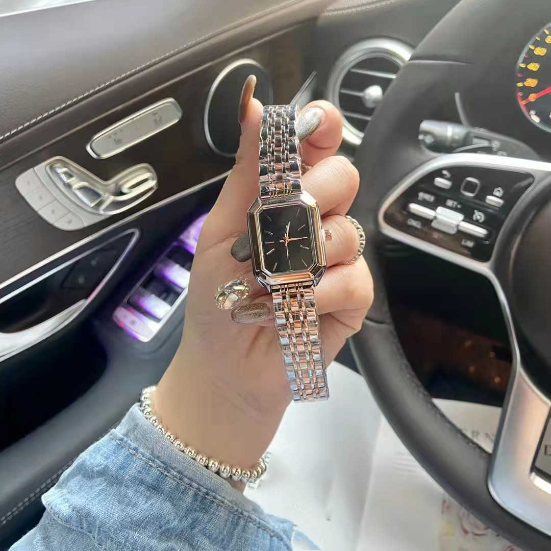 

Fashion Womens Watch High Quality Waterproof Luxury Gift Quartz Movement Product