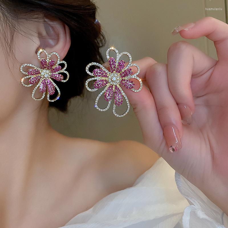 

Stud Earrings KAITIN Fashion Geometric Hollow Out Mosaic Crystal Flowers For Wmen Luxury Elegant Color Party Jewelry