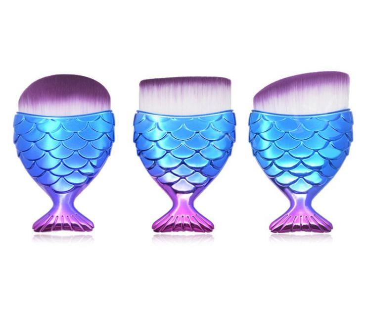 

Top Mini Professional Mermaid Shape Makeup Brush Powder Brush Foundation Cosmetic Fish Brushes Makeup Tools 27 Colors6233901
