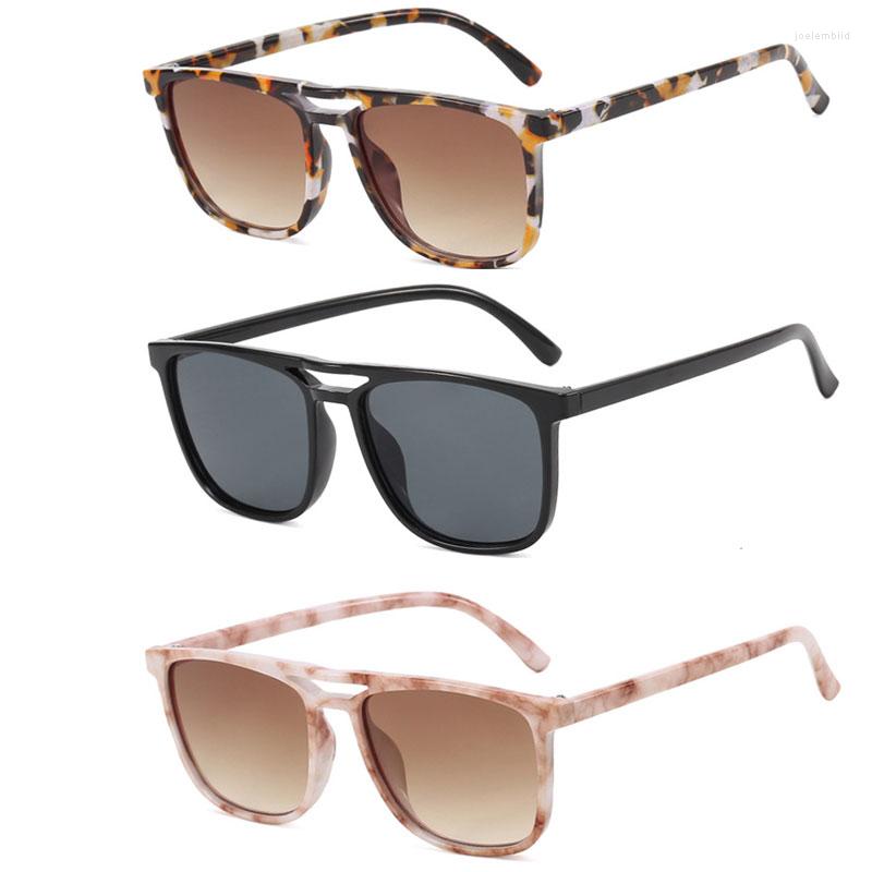 

Sunglasses Vintage Square Women Men Fashion Brand Driving Sun Glasses Ladies Gradient Lenses Oversized Eyewear